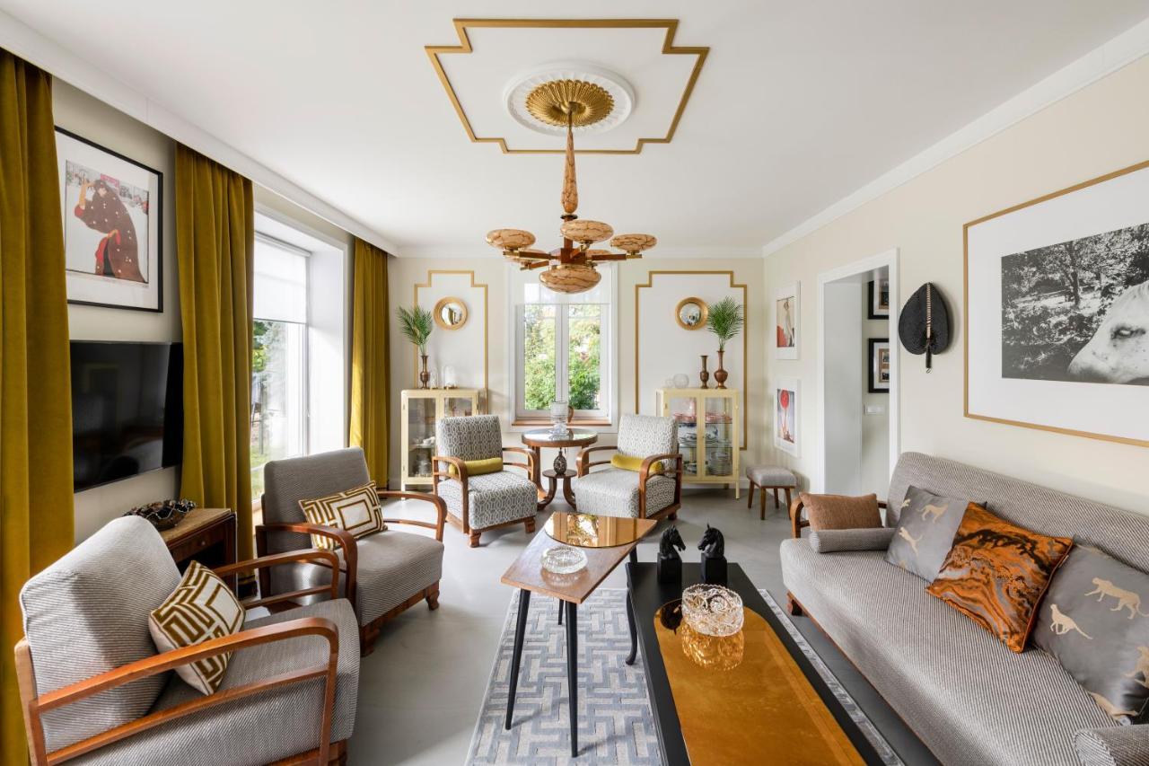 Suite With Private Bathroom At Three Bedroom Interwar Villa Grabyte With Daily Spaces To Share By Pine Forest On The Bank Of The River- 8Min By Car From Old Town Каунас Экстерьер фото