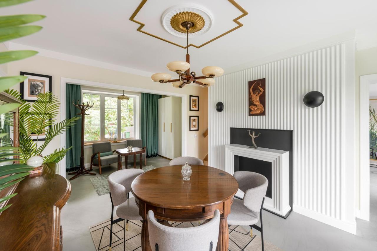 Suite With Private Bathroom At Three Bedroom Interwar Villa Grabyte With Daily Spaces To Share By Pine Forest On The Bank Of The River- 8Min By Car From Old Town Каунас Экстерьер фото